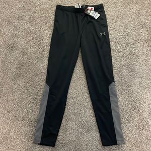 New! Under Armour pants (Youth XL) with tags